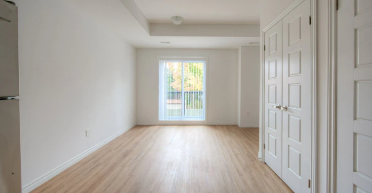 B5-374 Prospect Avenue, Kitchener, ON, N2A 0L2 - 3