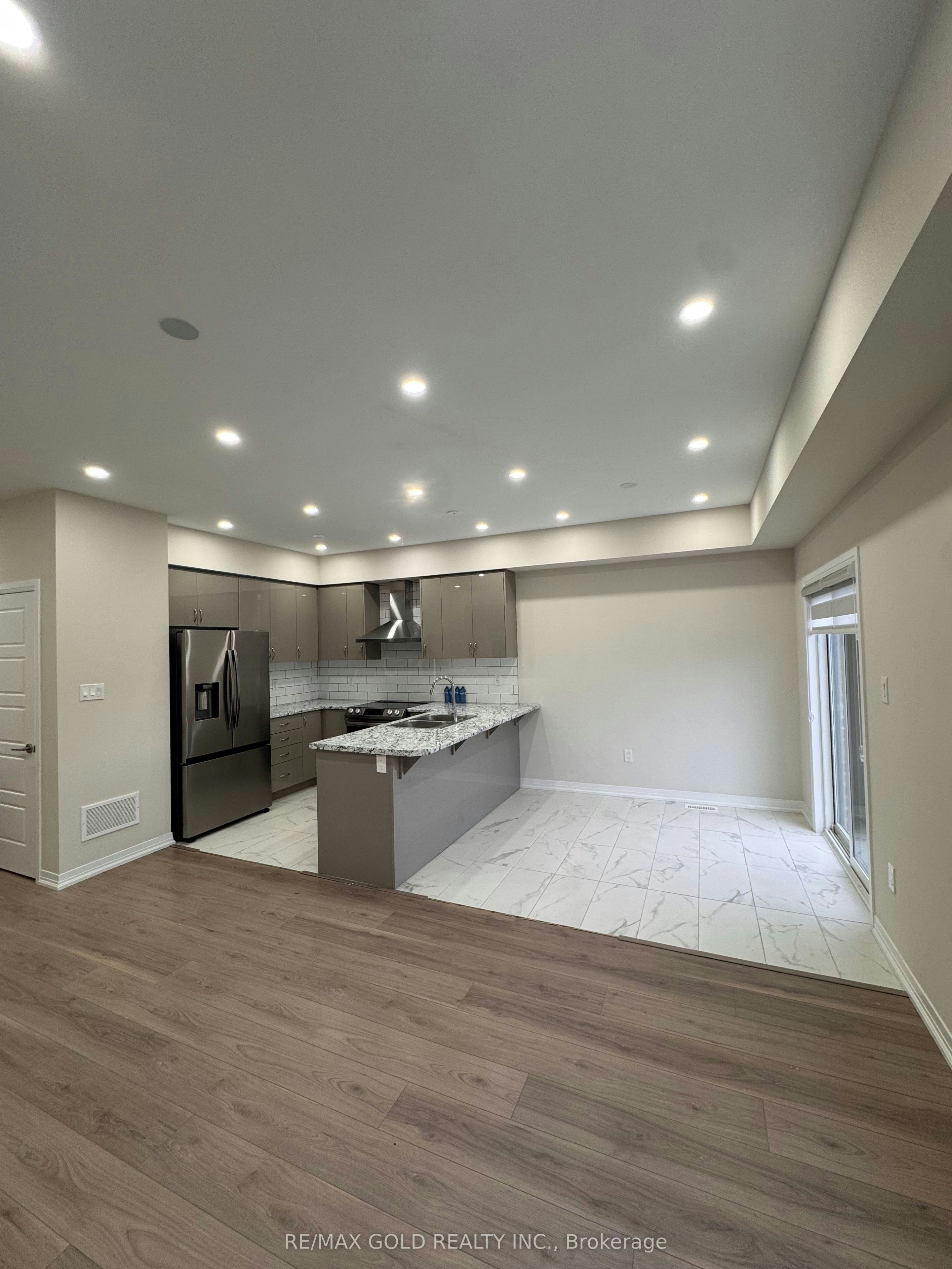 31 George Brier Drive W, Brant, ON, N3L 0L1 - 9