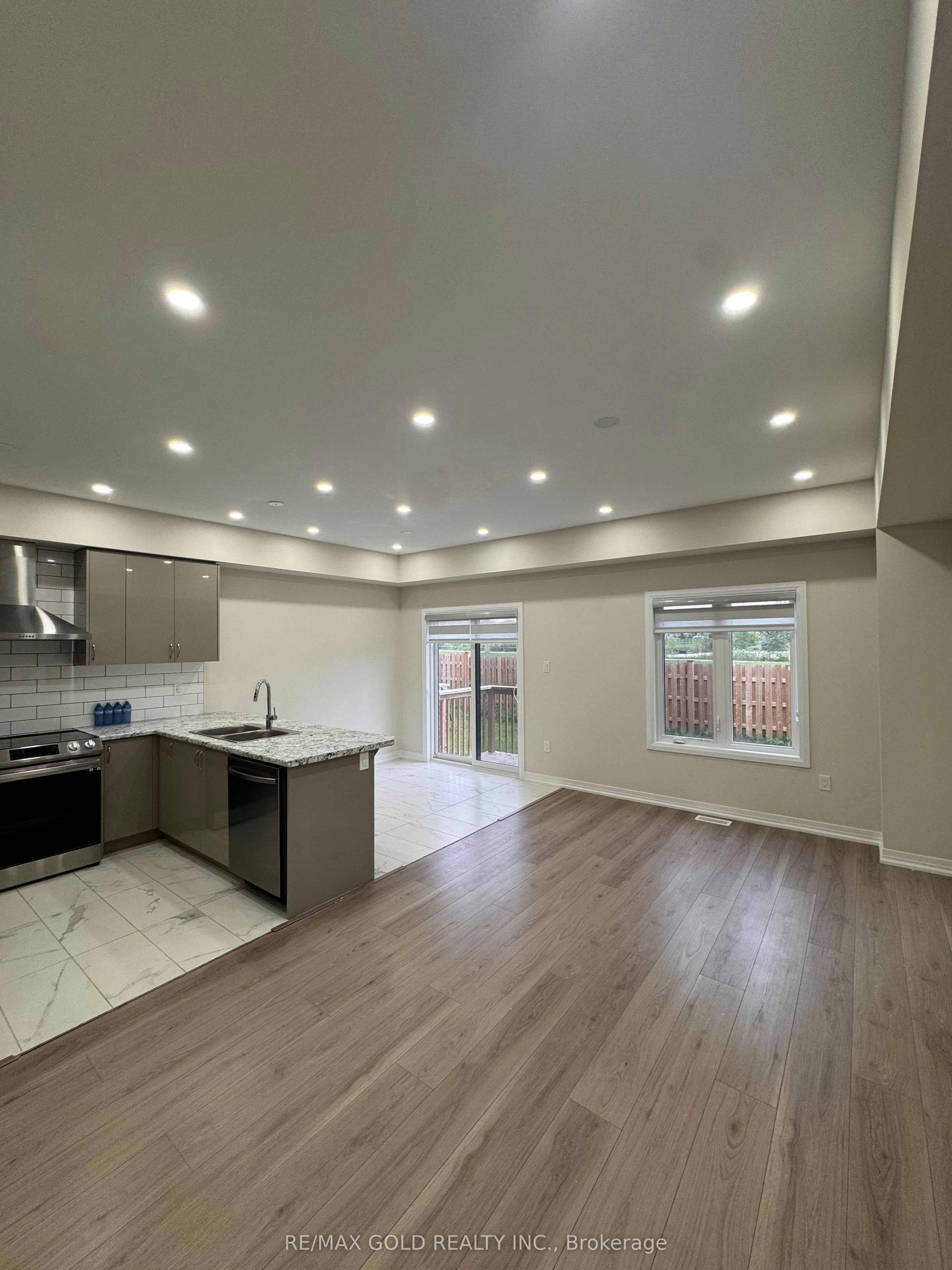 31 George Brier Drive W, Brant, ON, N3L 0L1 - 8