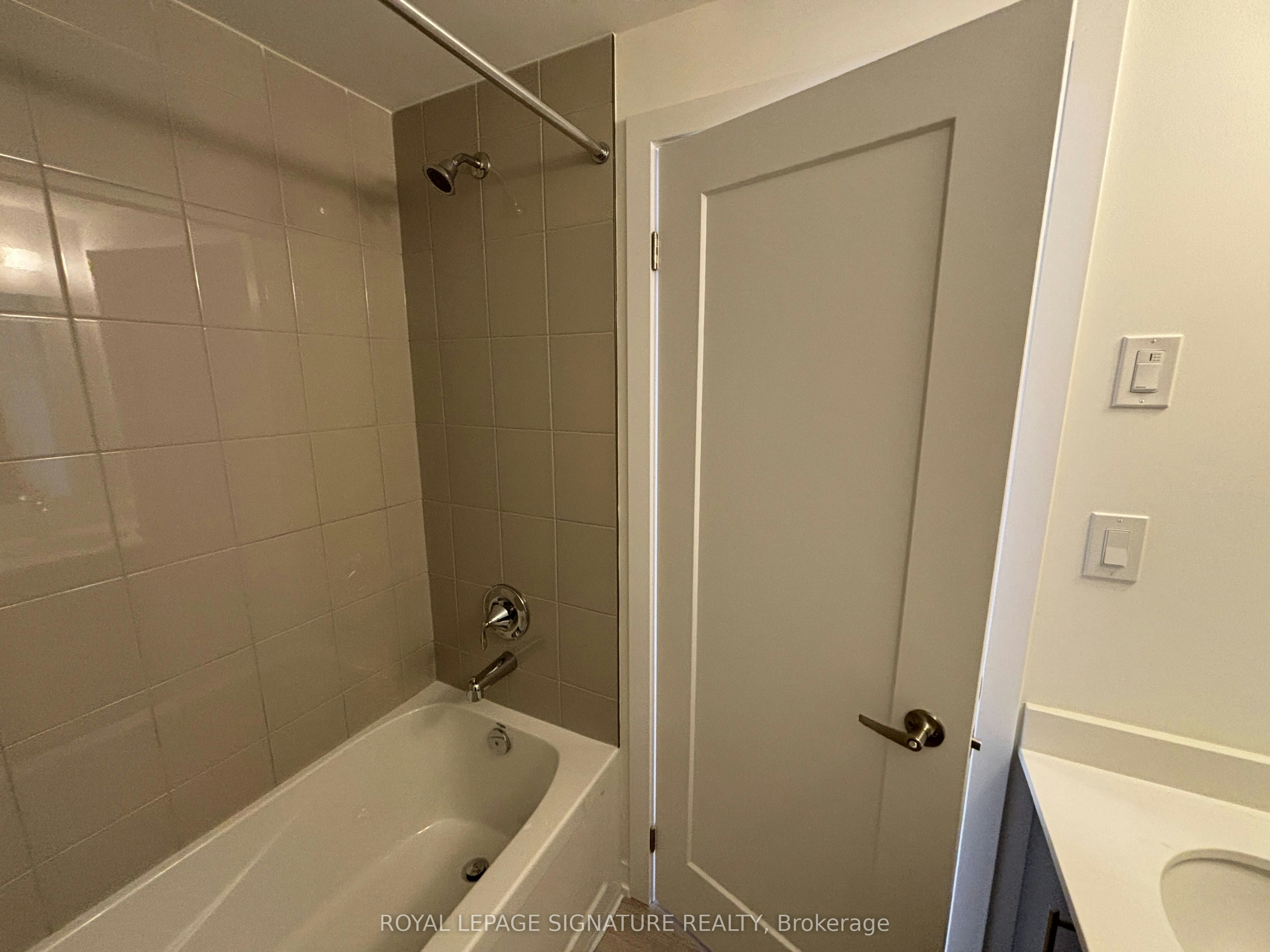 16-42 Lowes Road W, Guelph, ON, N1G 4X2 - 8