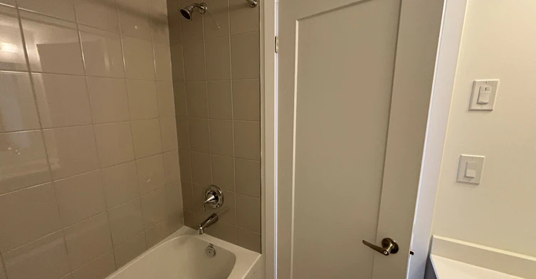 16-42 Lowes Road W, Guelph, ON, N1G 4X2 - 8