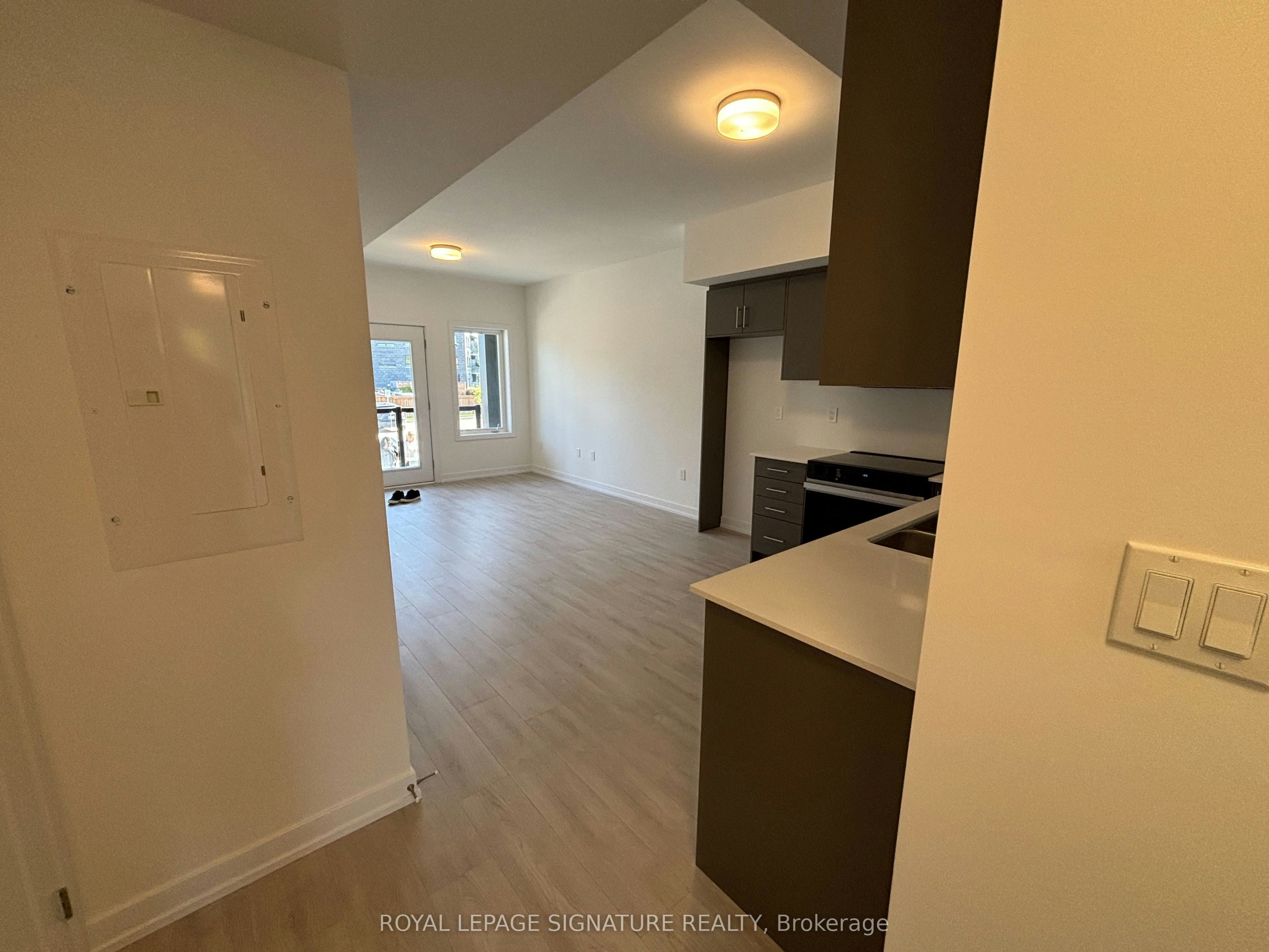 16-42 Lowes Road W, Guelph, ON, N1G 4X2 - 7