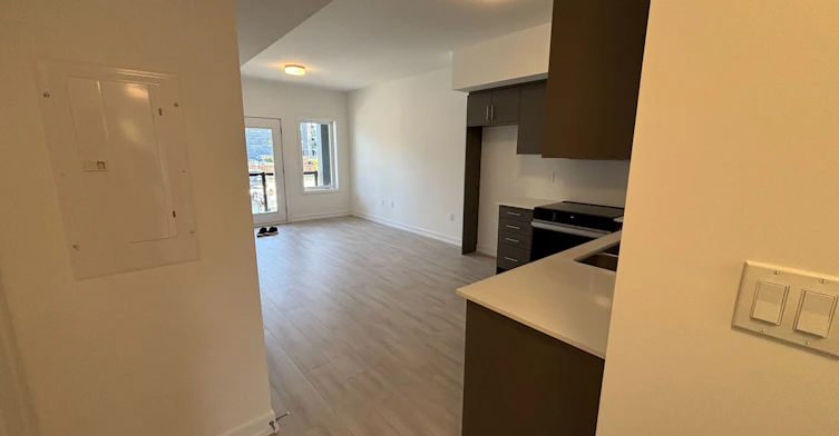 16-42 Lowes Road W, Guelph, ON, N1G 4X2 - 7
