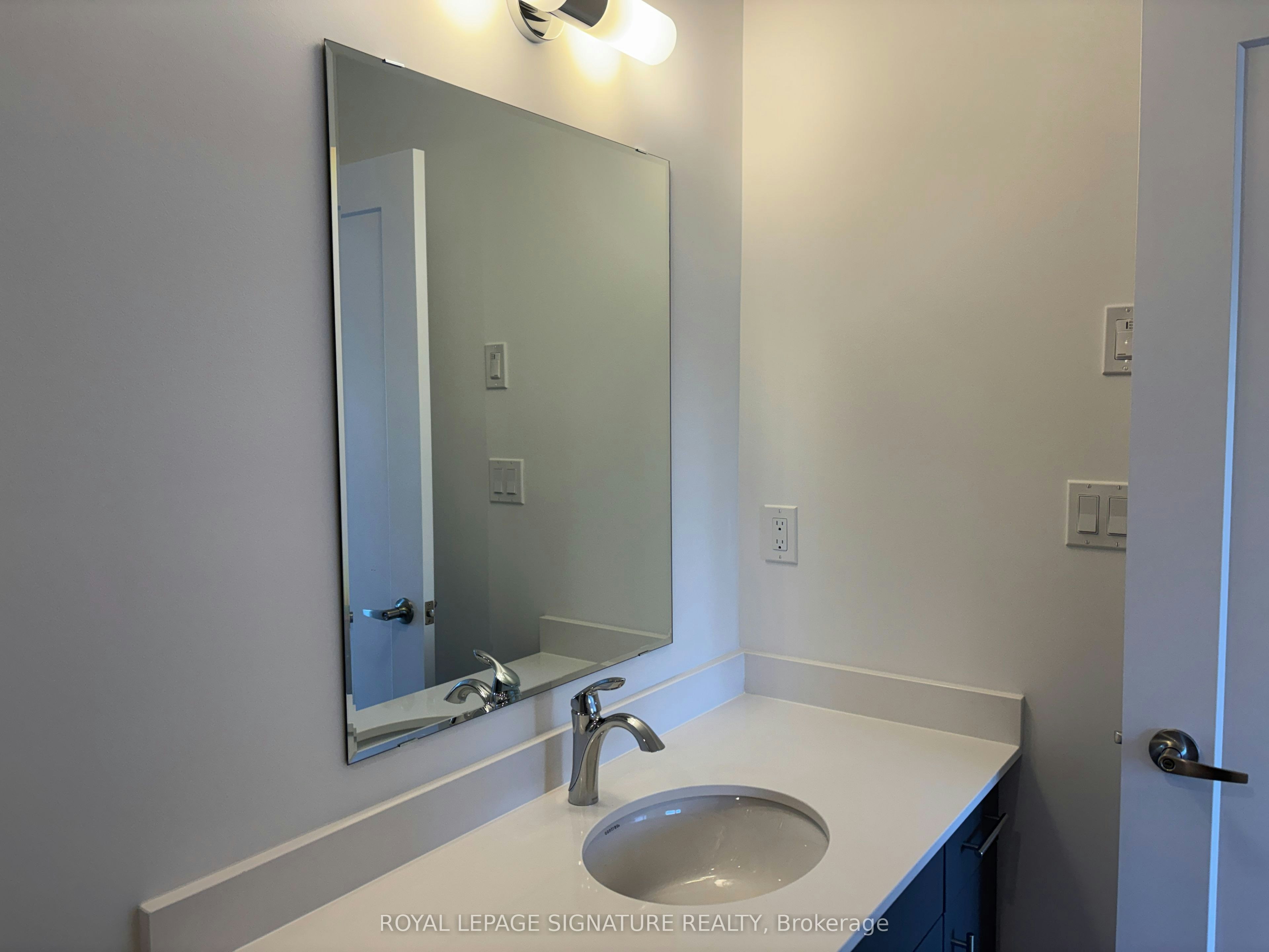 16-42 Lowes Road W, Guelph, ON, N1G 4X2 - 22