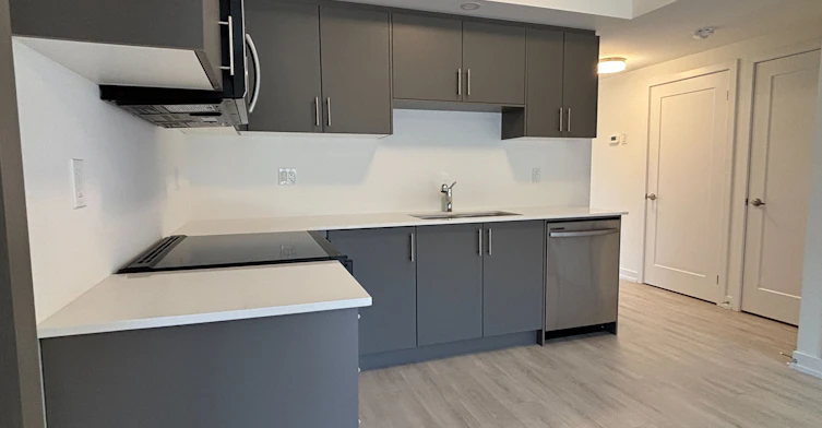 16-42 Lowes Road W, Guelph, ON, N1G 4X2 - 3