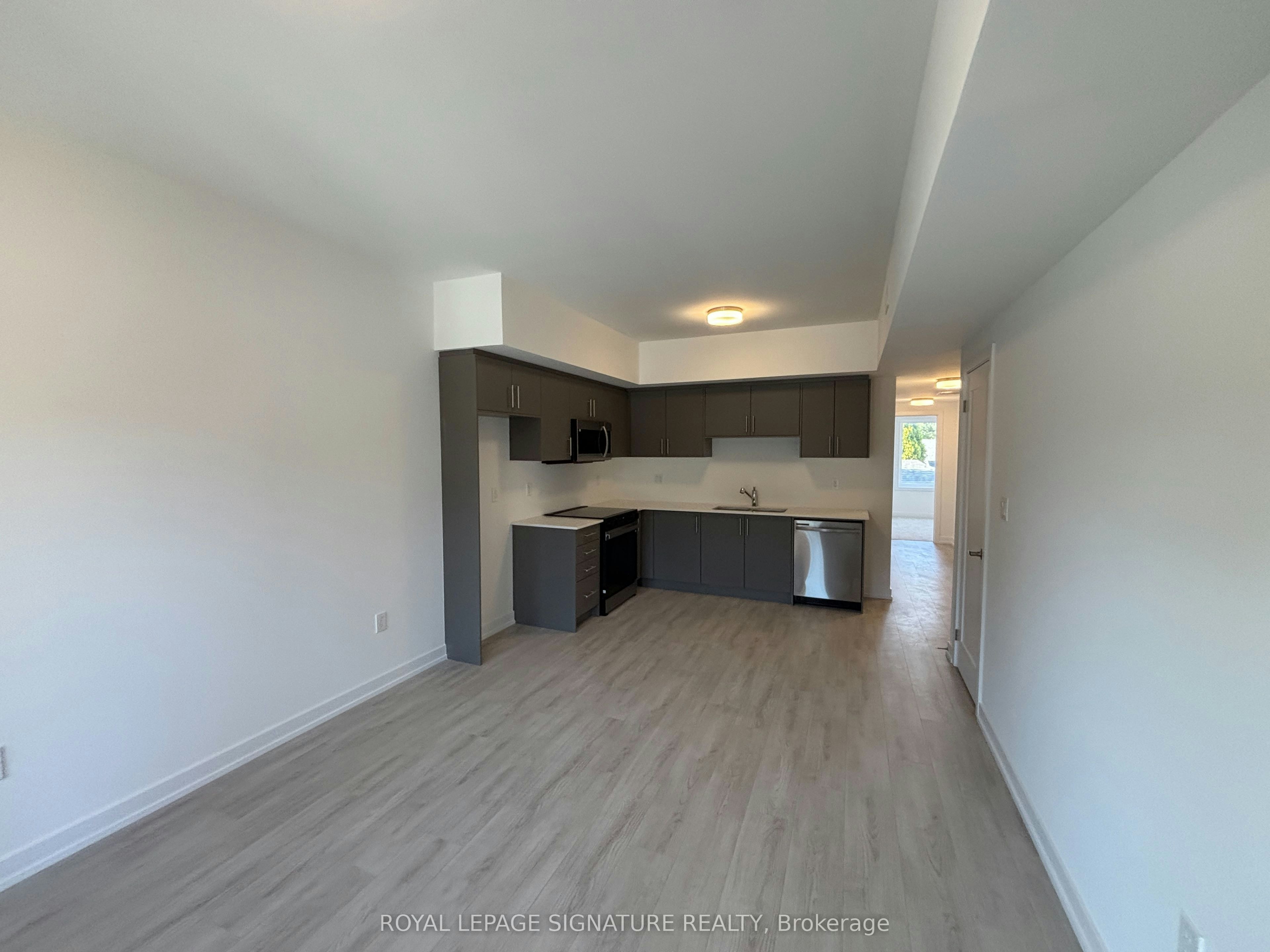 16-42 Lowes Road W, Guelph, ON, N1G 4X2 - 5