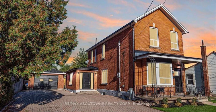 3-43 Crooks Street, Hamilton, ON, L8R 2Z7