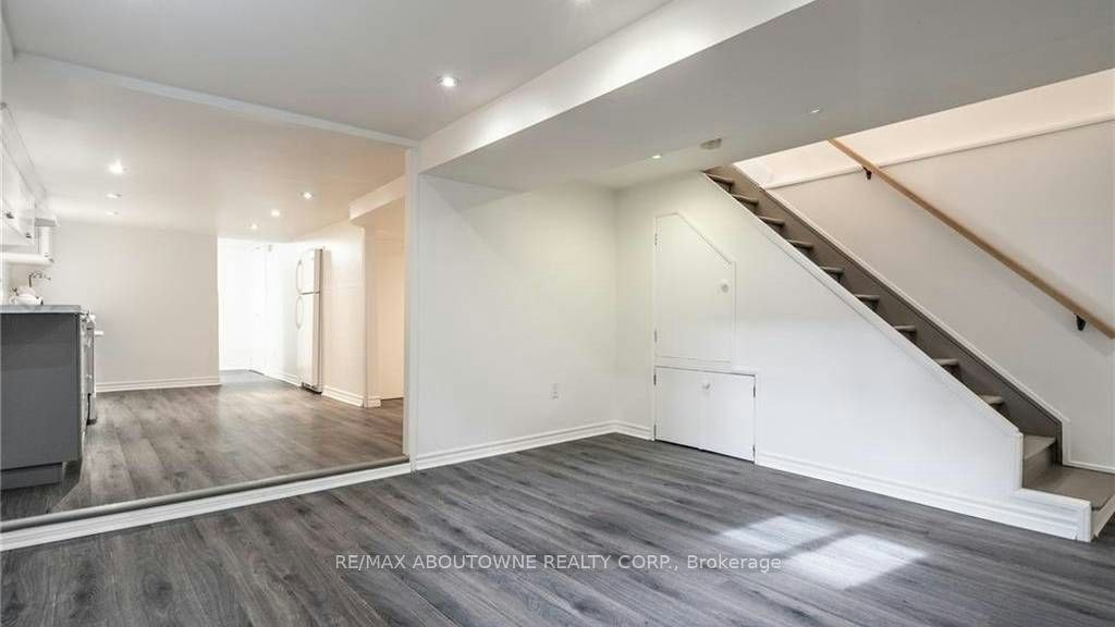 3-43 Crooks Street, Hamilton, ON, L8R 2Z7 - 8