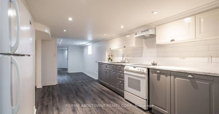 3-43 Crooks Street, Hamilton, ON, L8R 2Z7 - 3