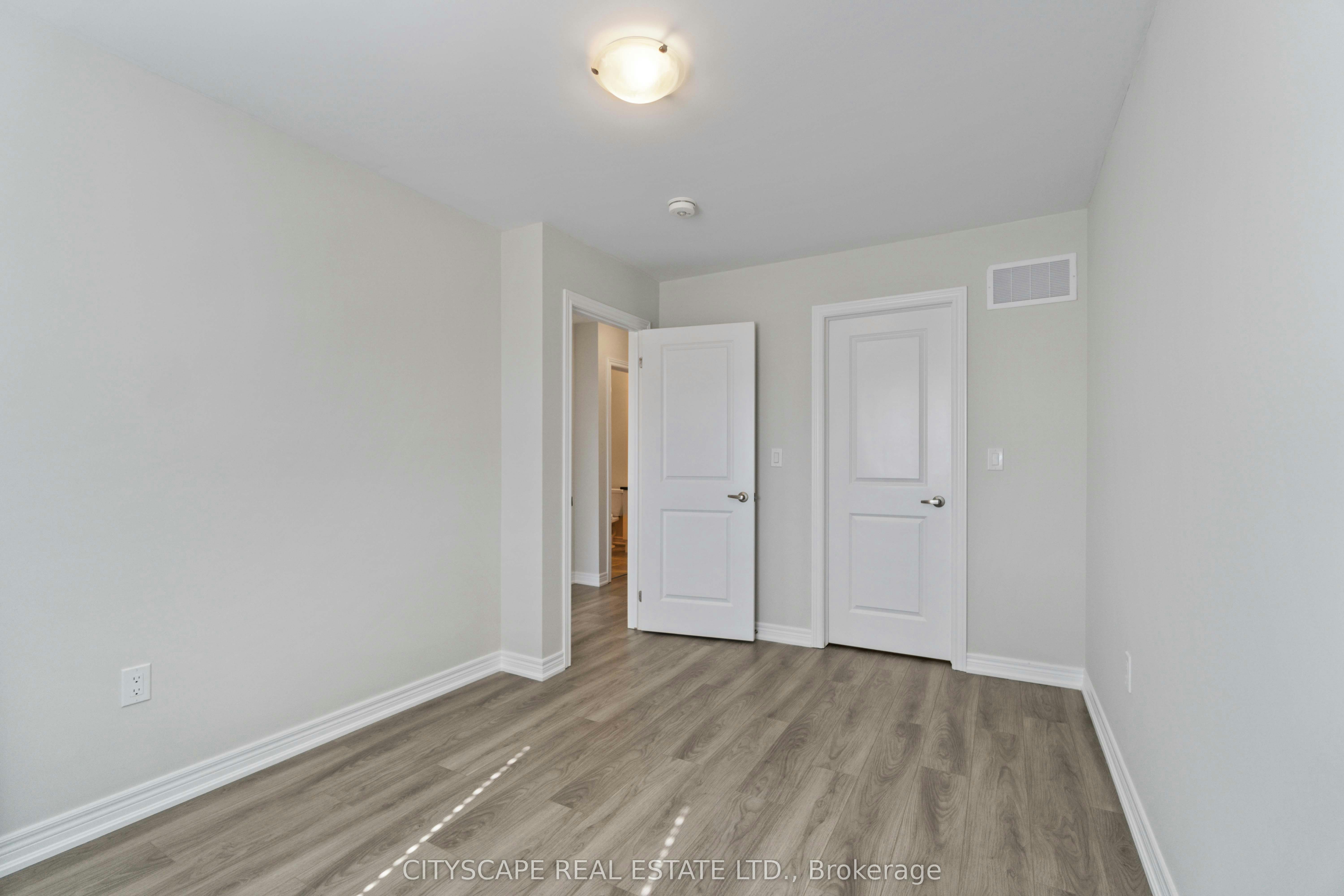 9-40 Zinfandel Drive, Hamilton, ON, L8E 0L1 - 11