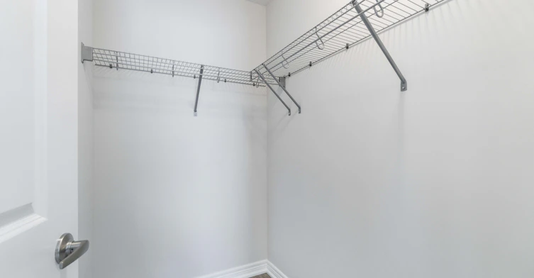 9-40 Zinfandel Drive, Hamilton, ON, L8E 0L1 - 12