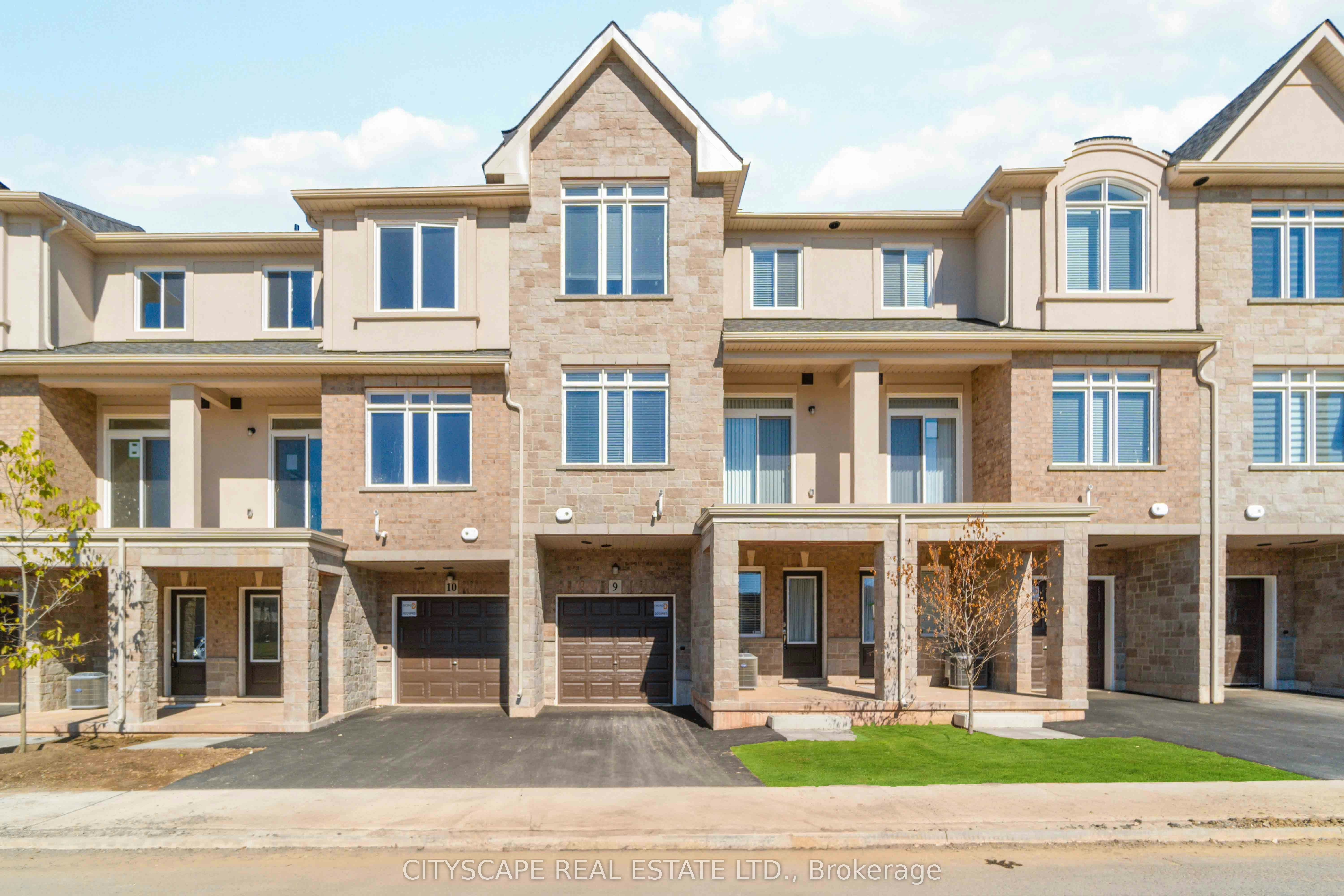 9-40 Zinfandel Drive, Hamilton, ON, L8E 0L1