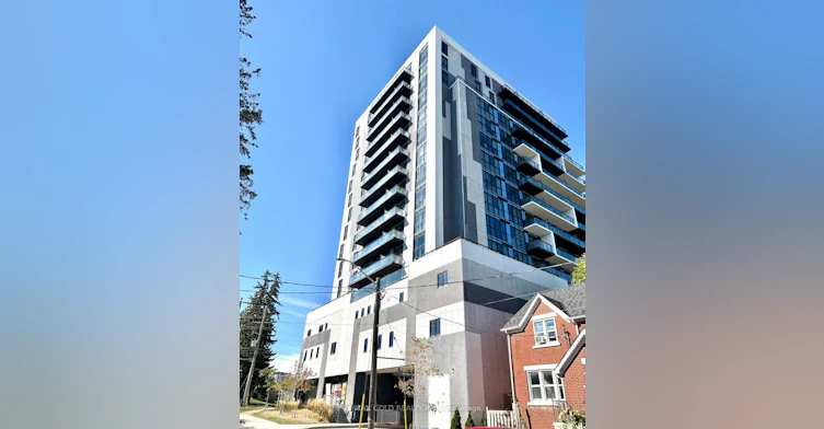611-128 King Street N, Waterloo, ON, N2J 0E9