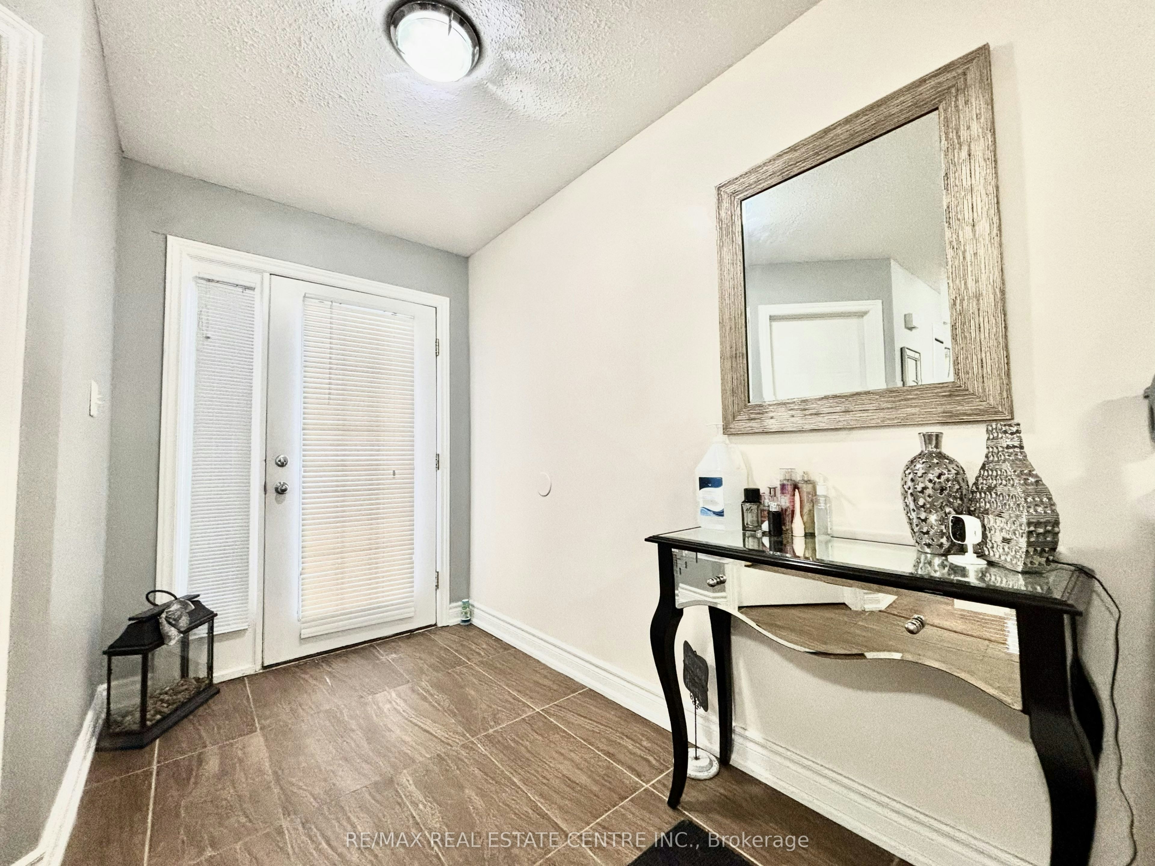 1771 Mickleborough Drive W, London, ON, N6G 5R4