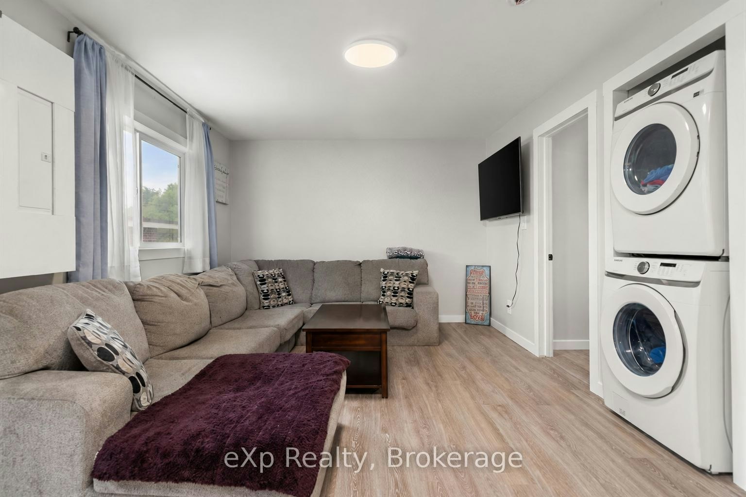 Unit A-89 College Street E, Belleville, ON, K8P 2E8 - 2