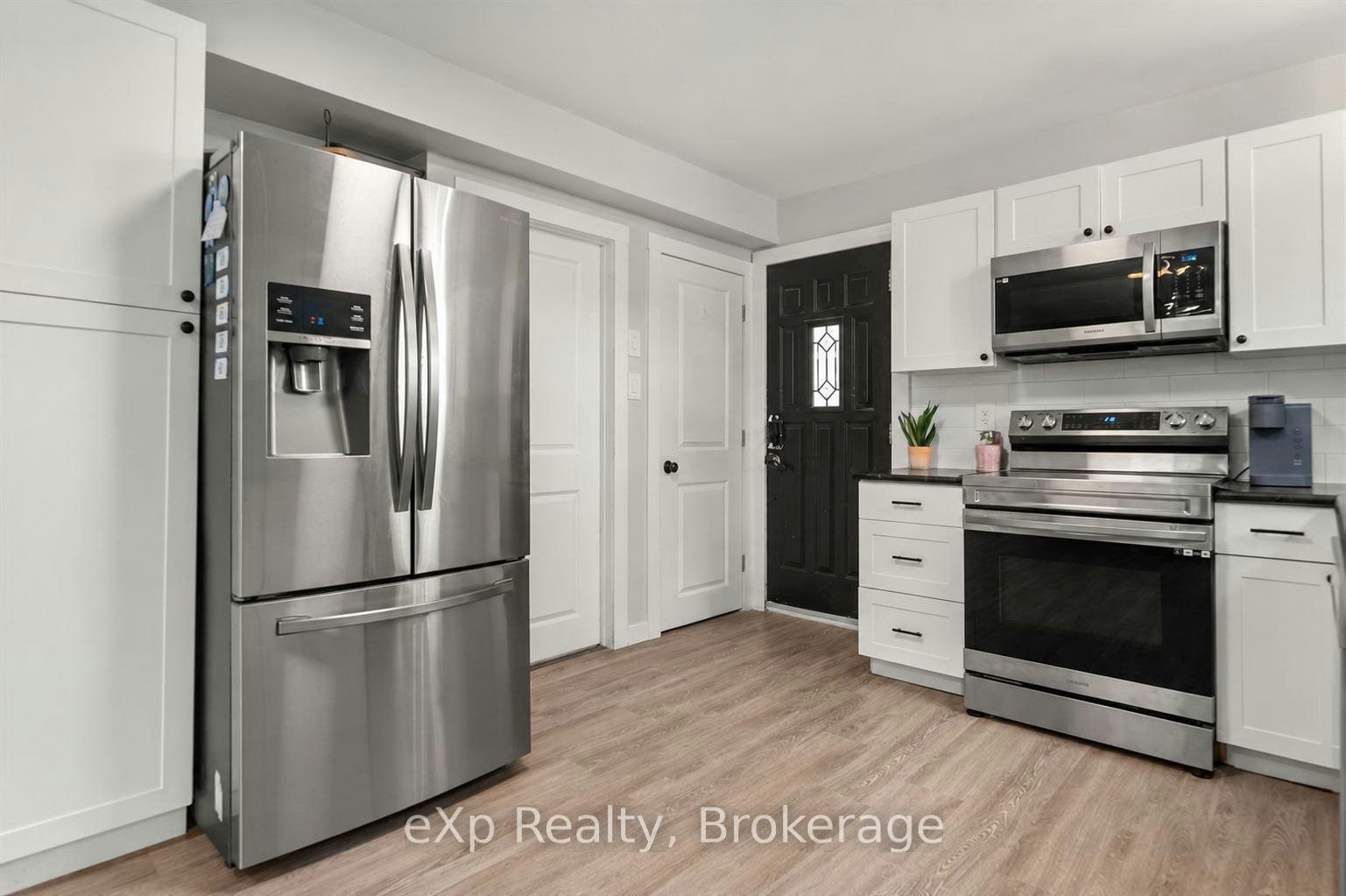 Unit A-89 College Street E, Belleville, ON, K8P 2E8 - 4