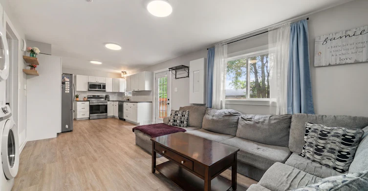 Unit A-89 College Street E, Belleville, ON, K8P 2E8