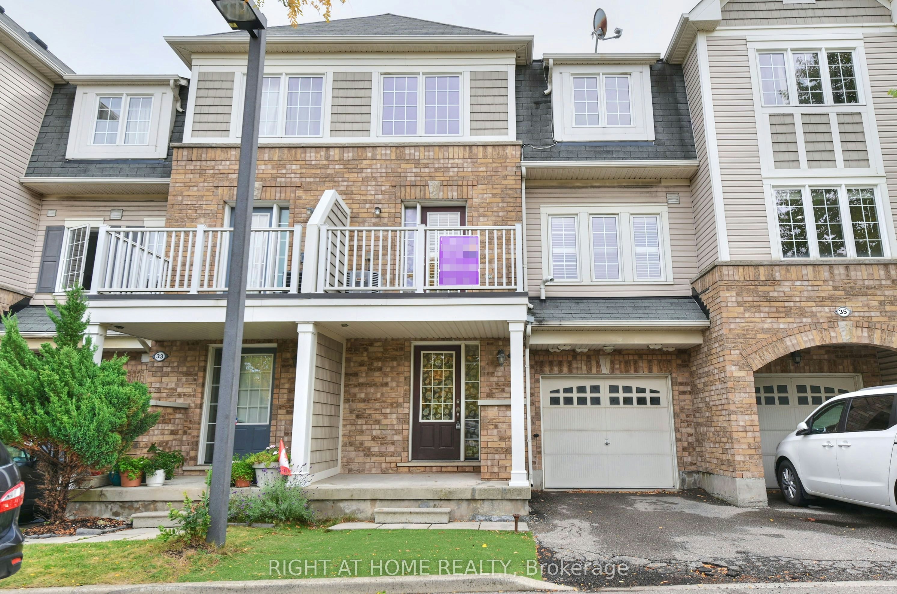 34-7 Sirente Drive, Hamilton, ON, L9A 0B4