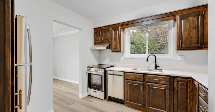 10 Donegel Place, Hamilton, ON, L9A 4Z6 - 14