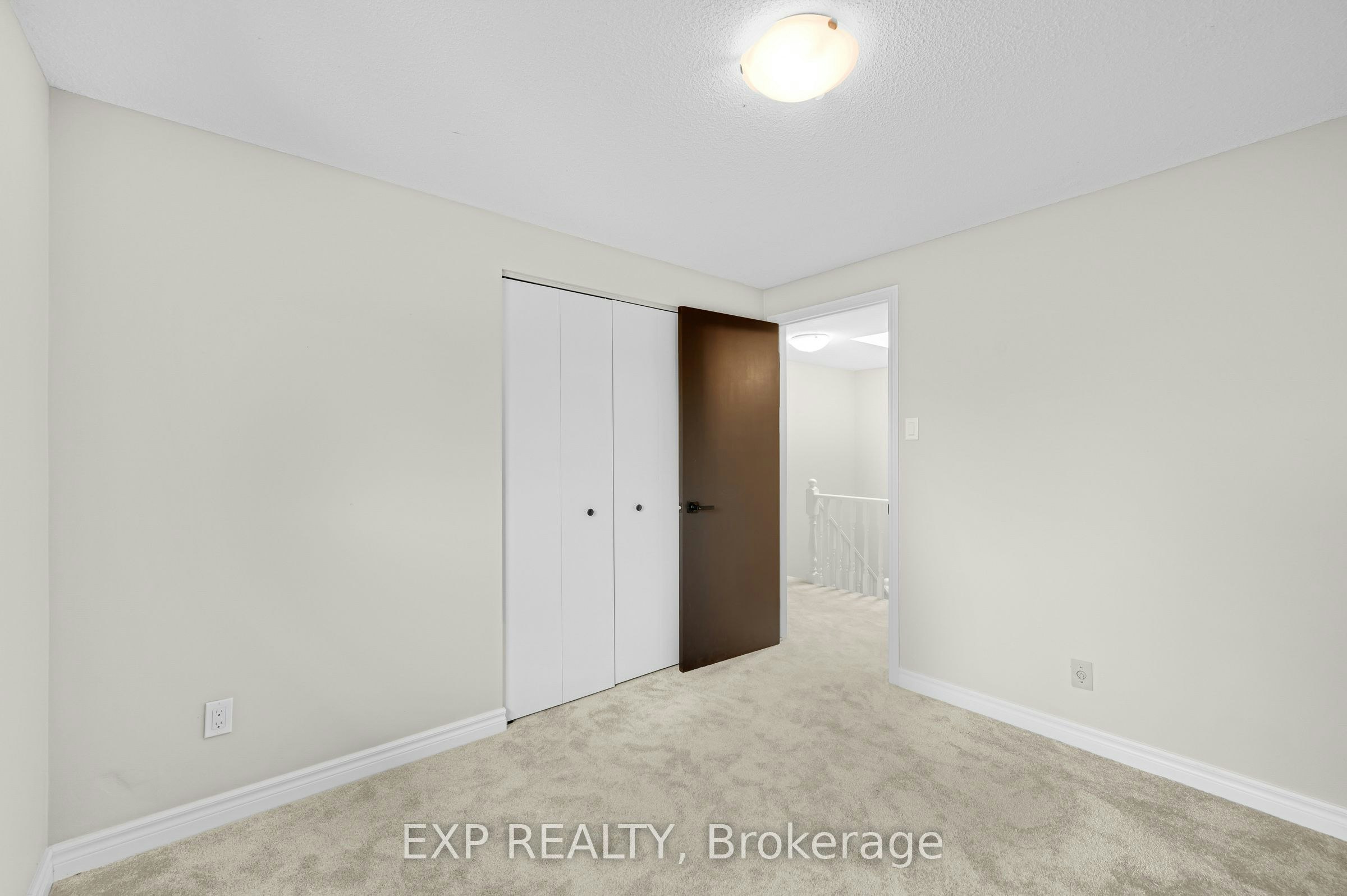10 Donegel Place, Hamilton, ON, L9A 4Z6 - 25