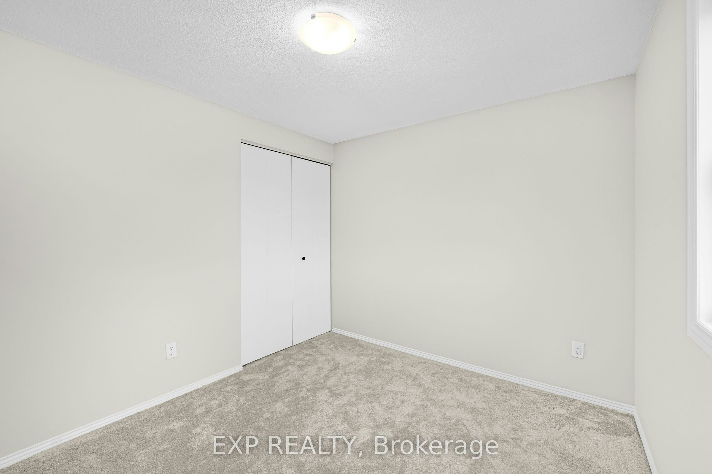 10 Donegel Place, Hamilton, ON, L9A 4Z6 - 28