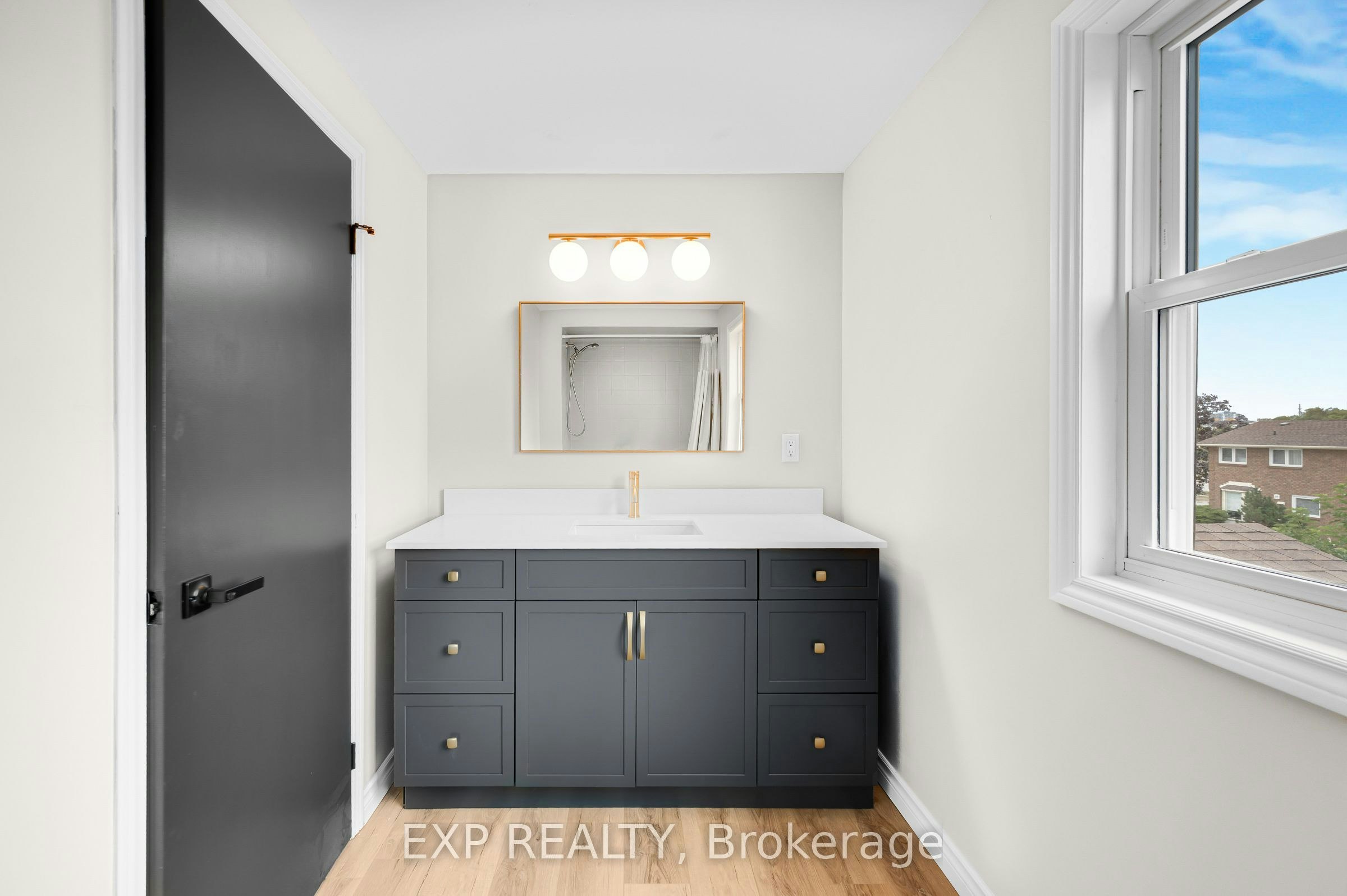 10 Donegel Place, Hamilton, ON, L9A 4Z6 - 30
