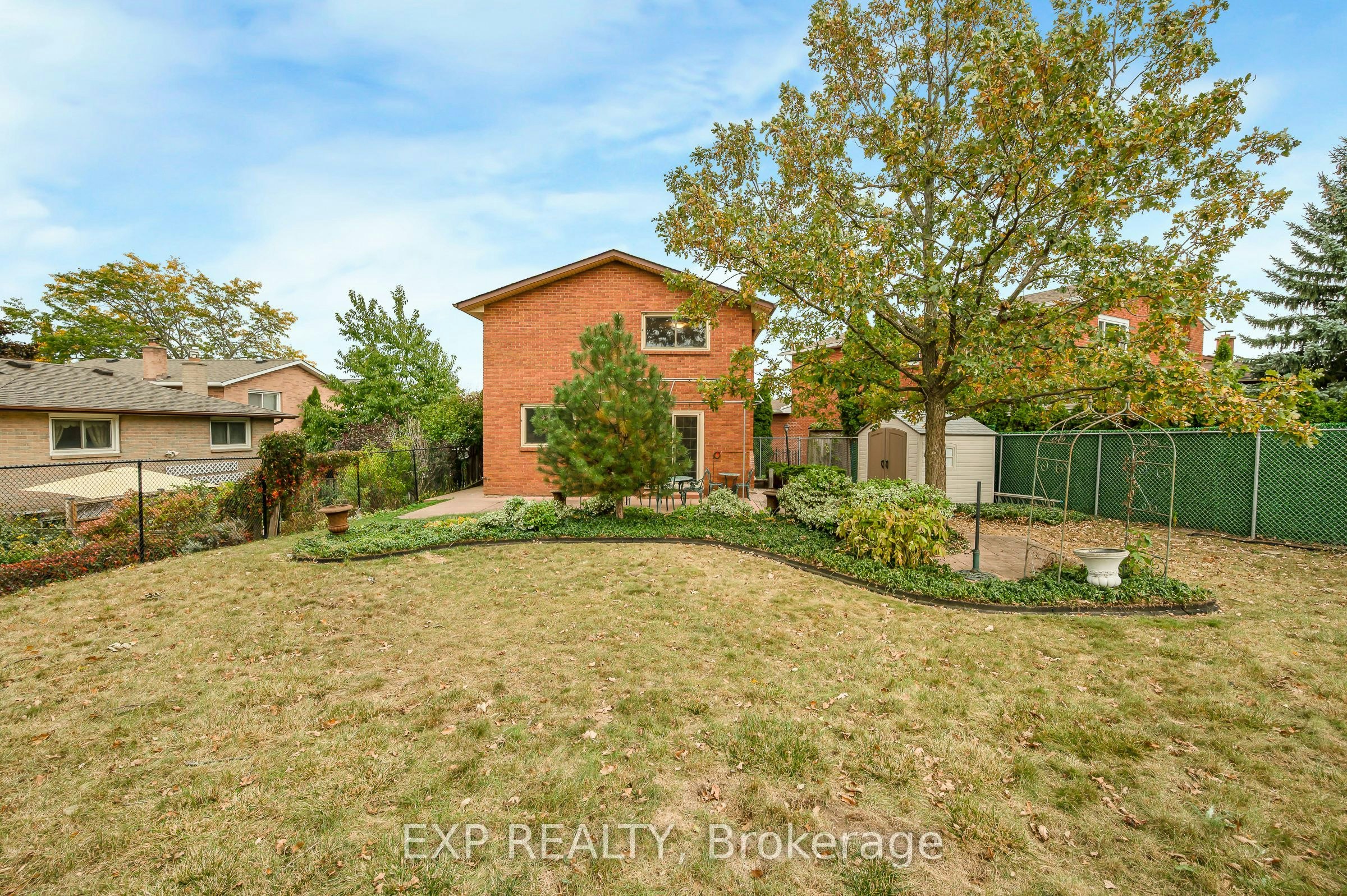 10 Donegel Place, Hamilton, ON, L9A 4Z6 - 41