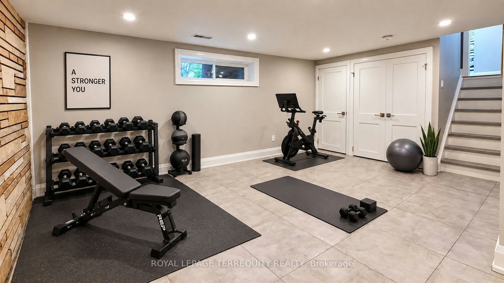 410 Kerman Avenue, Grimsby, ON, L3M 3X1 - 14