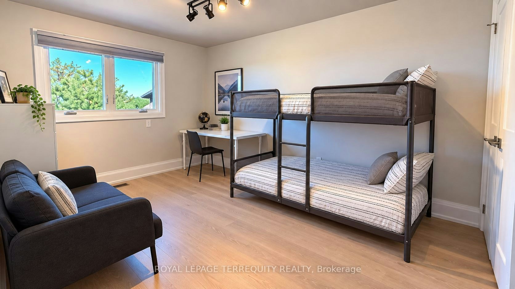 410 Kerman Avenue, Grimsby, ON, L3M 3X1 - 22