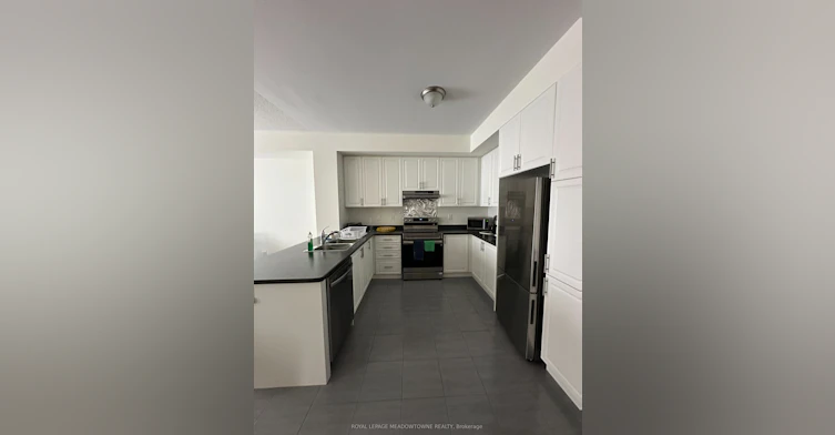 130 Sapphire Way, Thorold, ON, L2V 0L5 - 10
