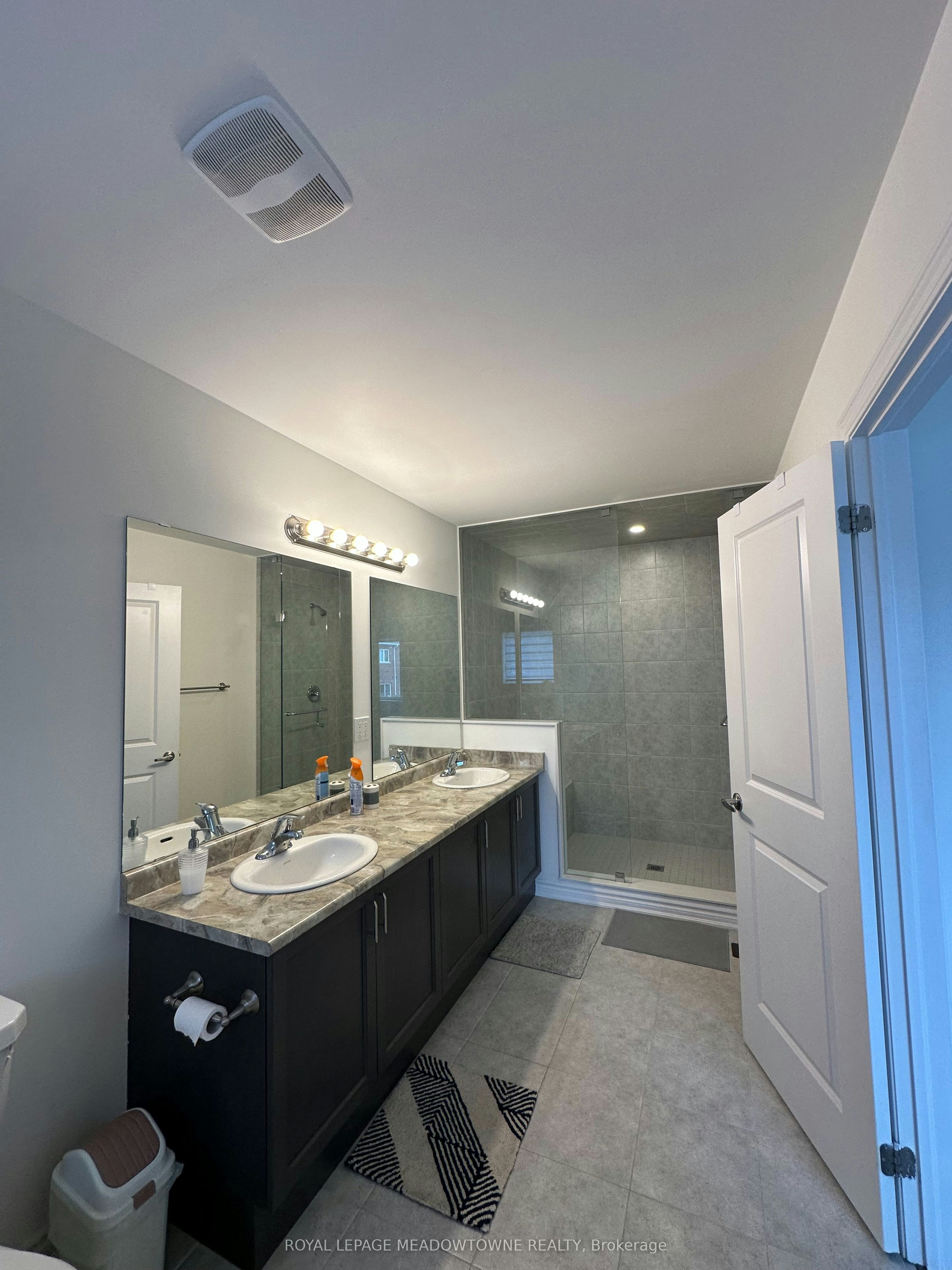 130 Sapphire Way, Thorold, ON, L2V 0L5 - 32
