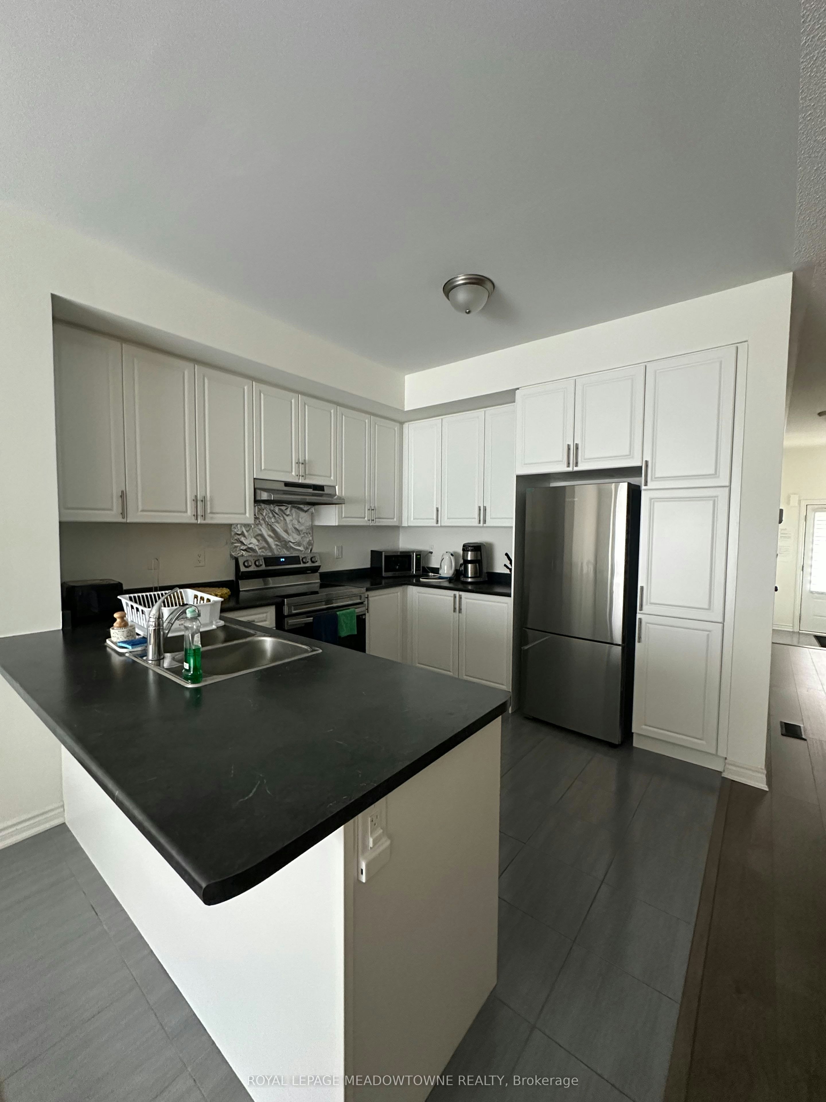 130 Sapphire Way, Thorold, ON, L2V 0L5 - 11