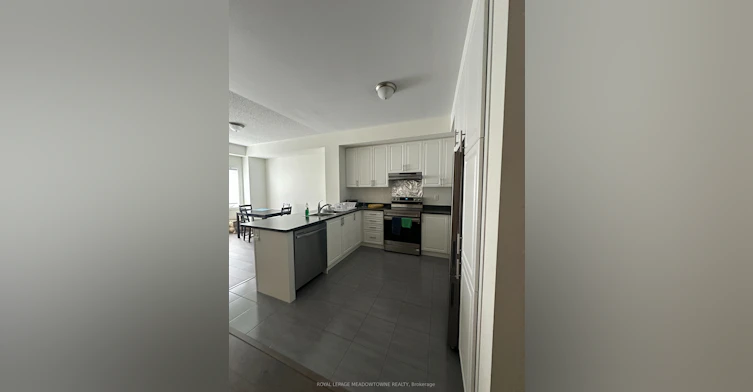 130 Sapphire Way, Thorold, ON, L2V 0L5 - 9