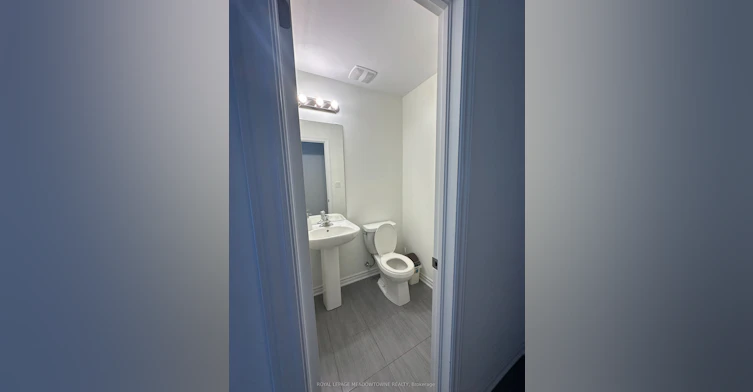 130 Sapphire Way, Thorold, ON, L2V 0L5 - 7