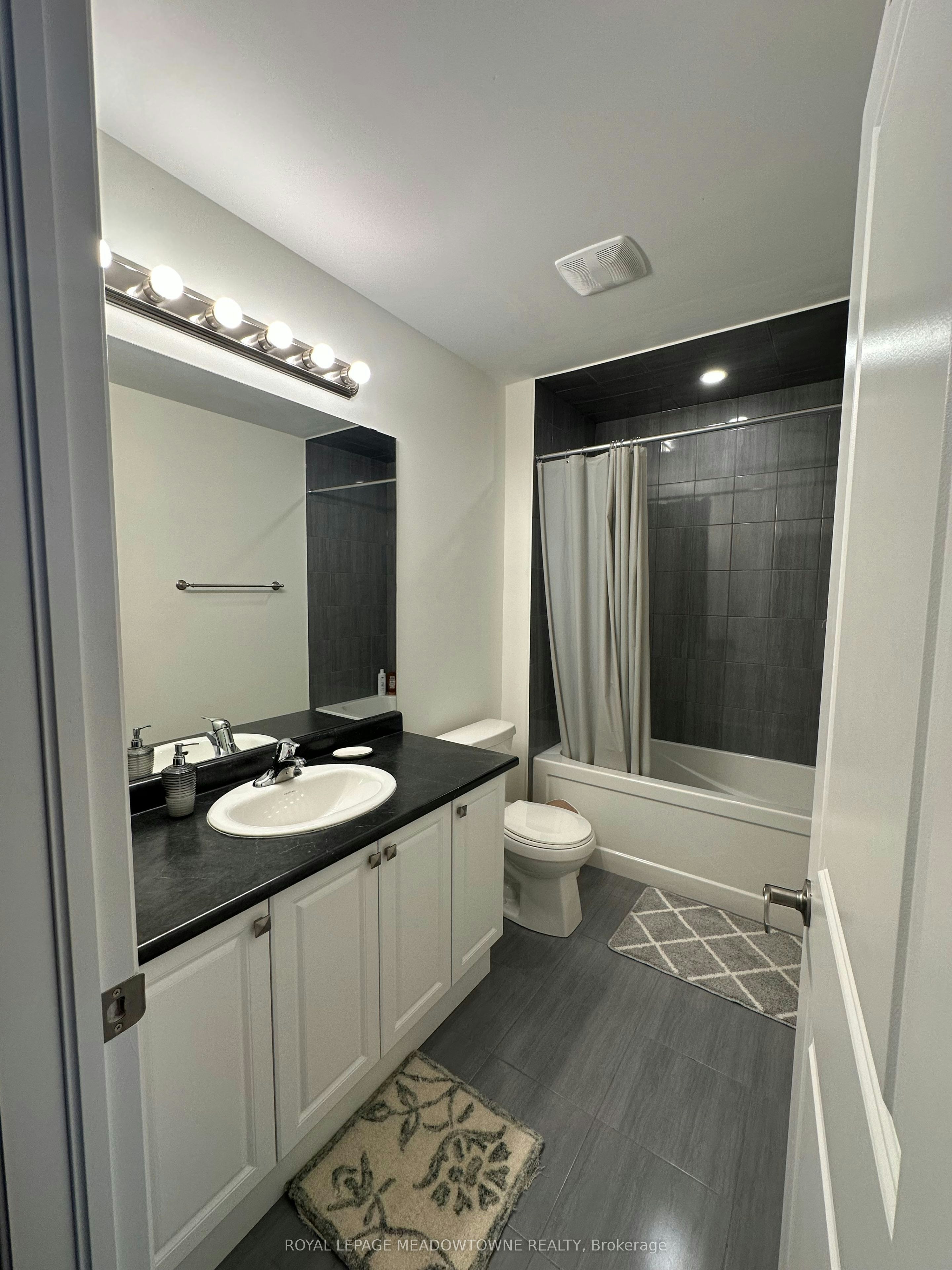 130 Sapphire Way, Thorold, ON, L2V 0L5 - 25