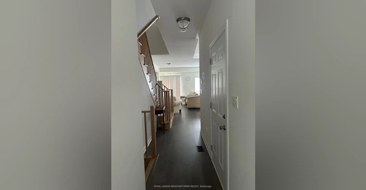 130 Sapphire Way, Thorold, ON, L2V 0L5 - 8