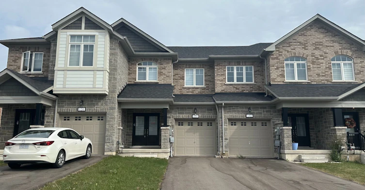 130 Sapphire Way, Thorold, ON, L2V 0L5