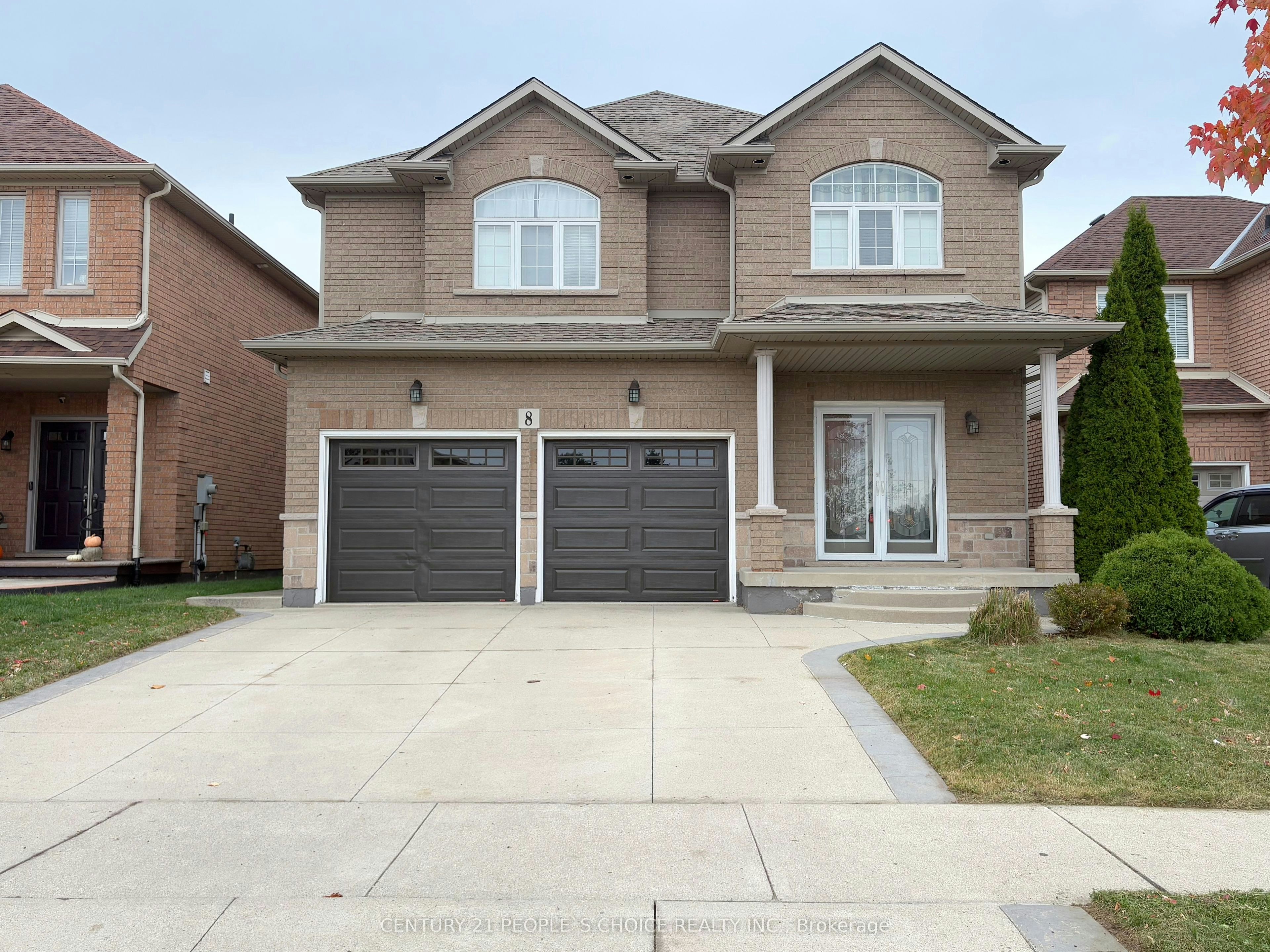 8 Sunbeam Drive, Hamilton, ON, L9B 2X9