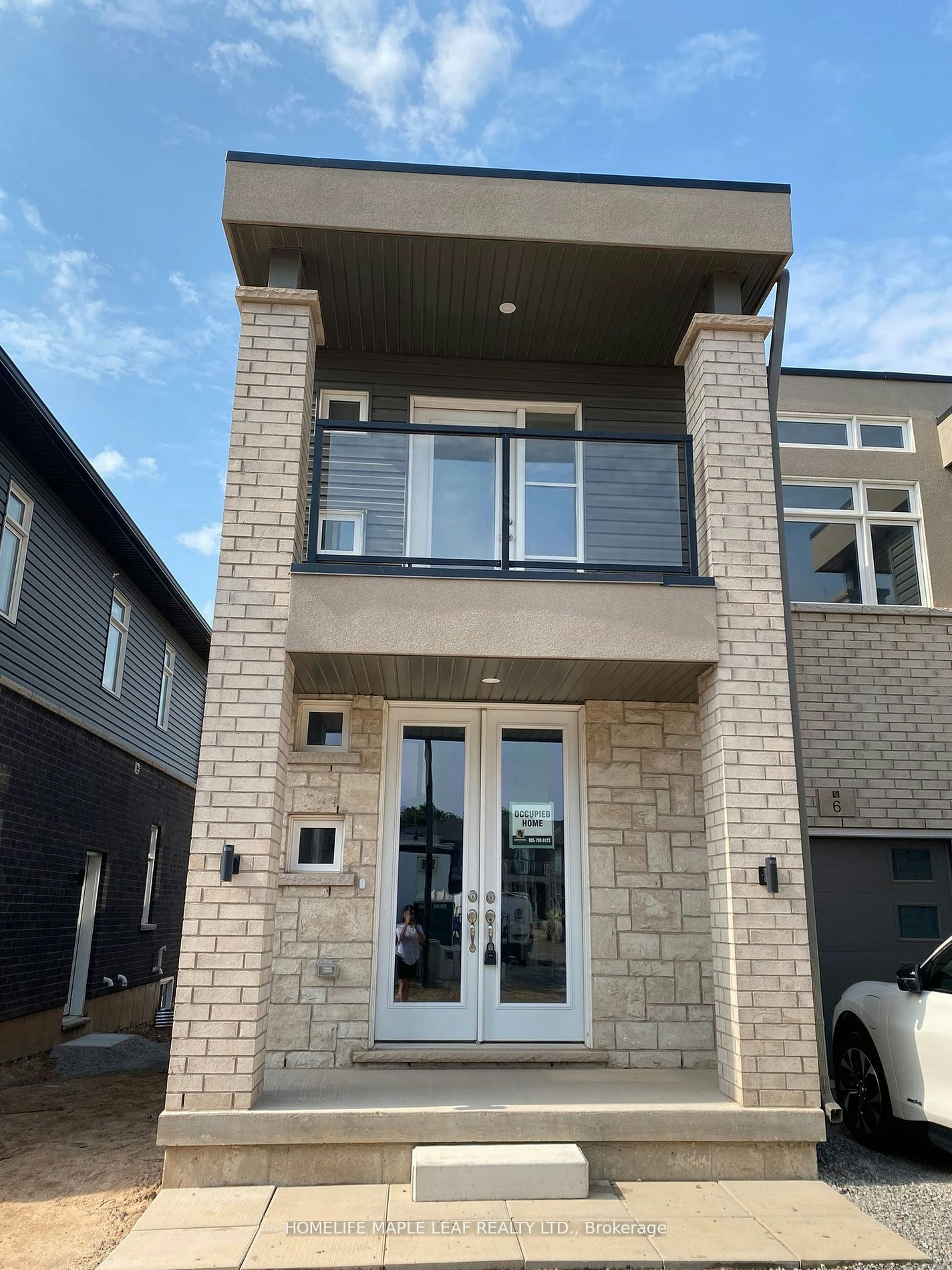 6-5672 Dorchester Road, Niagara Falls, ON, L2G 4Y8