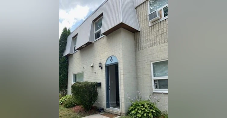 6-271 Thames Street N, Ingersoll, ON, N5C 3T6