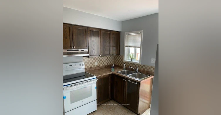 6-271 Thames Street N, Ingersoll, ON, N5C 3T6 - 4