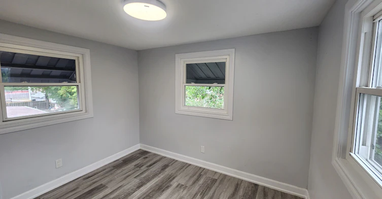 63 Gage Avenue N, Hamilton, ON, L8L 6Z8 - 11