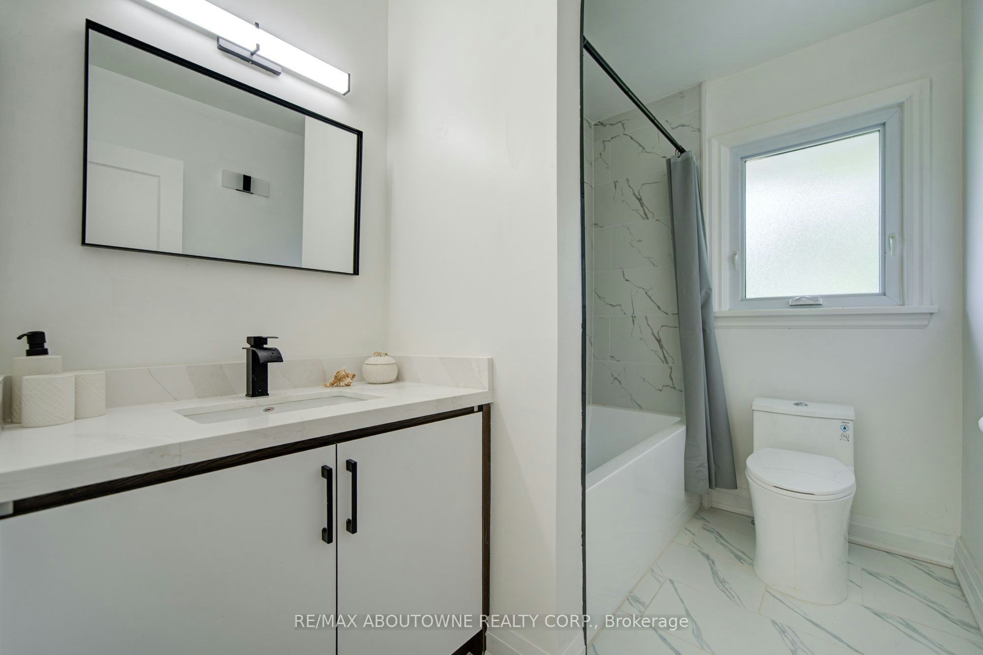 30 Dale Avenue, Hamilton, ON, L8G 3L9 - 22