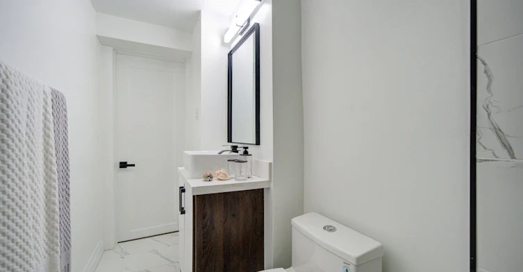 30 Dale Avenue, Hamilton, ON, L8G 3L9 - 43