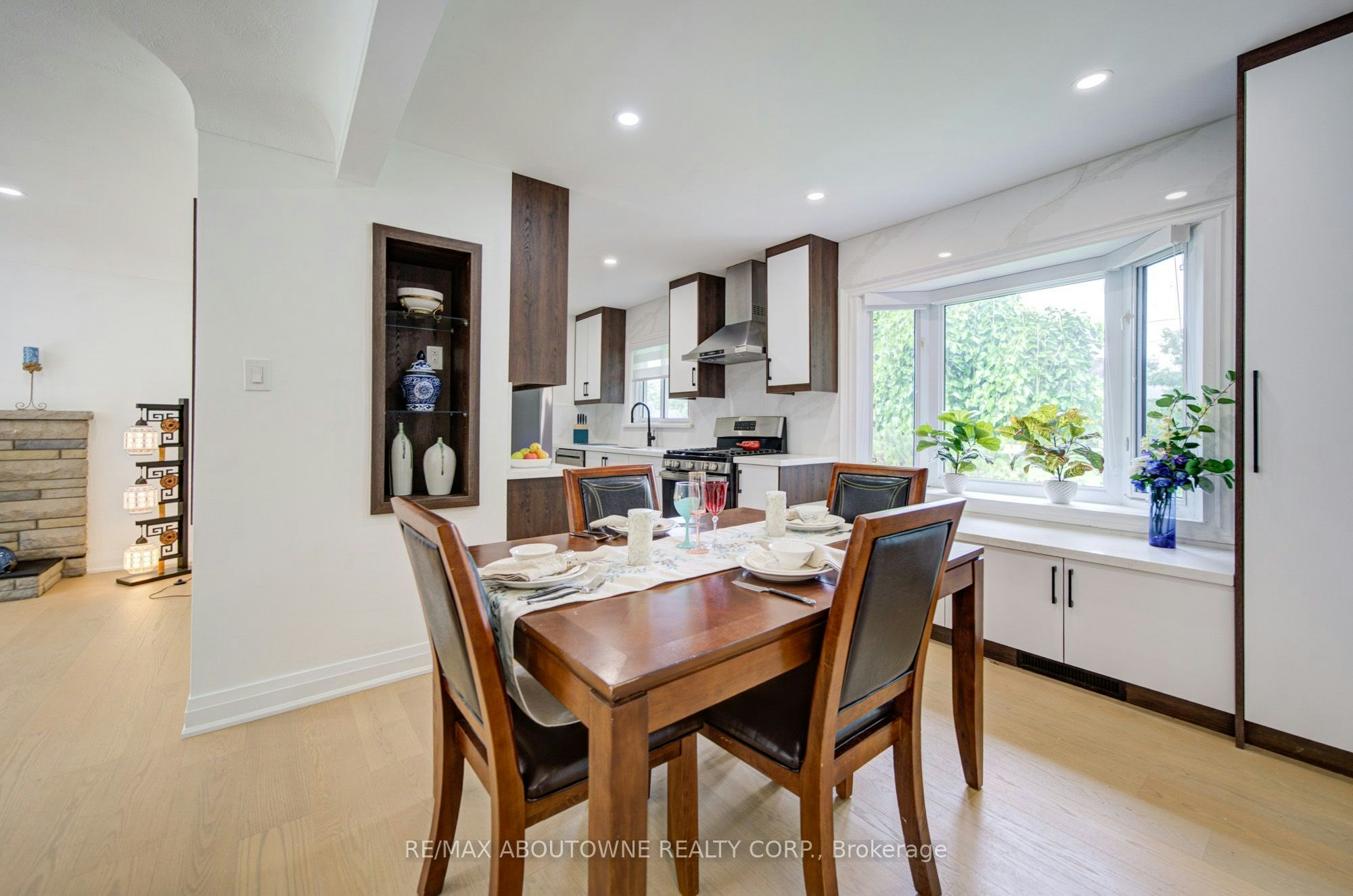 30 Dale Avenue, Hamilton, ON, L8G 3L9 - 7
