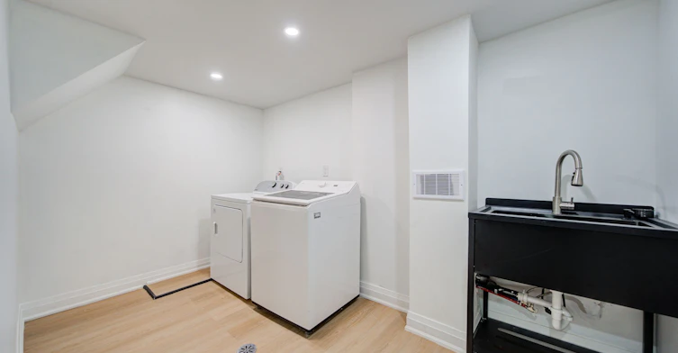 30 Dale Avenue, Hamilton, ON, L8G 3L9 - 34