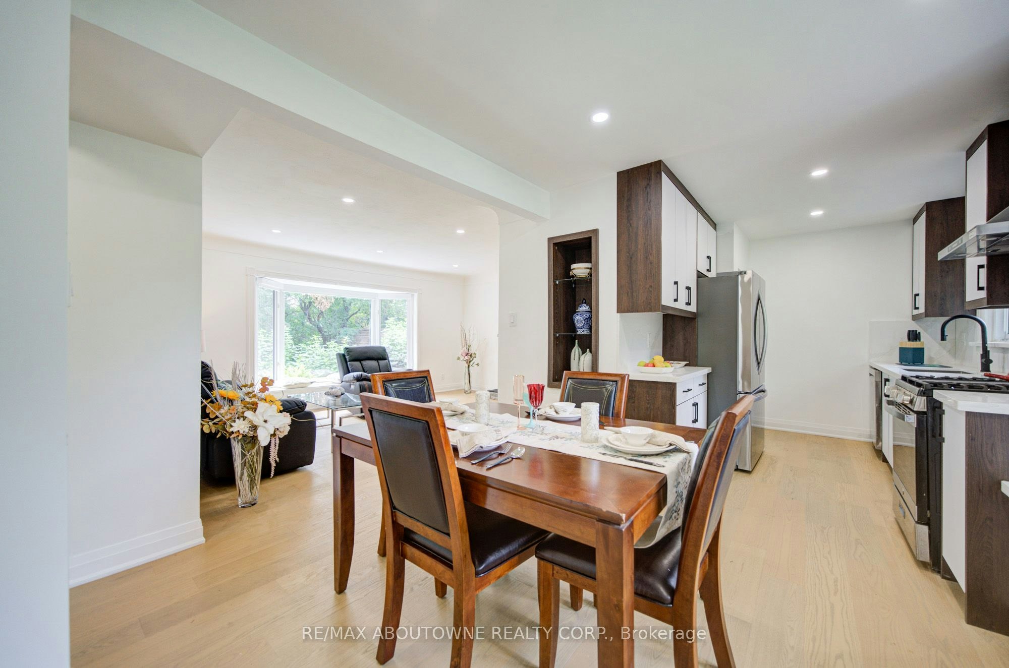 30 Dale Avenue, Hamilton, ON, L8G 3L9 - 9