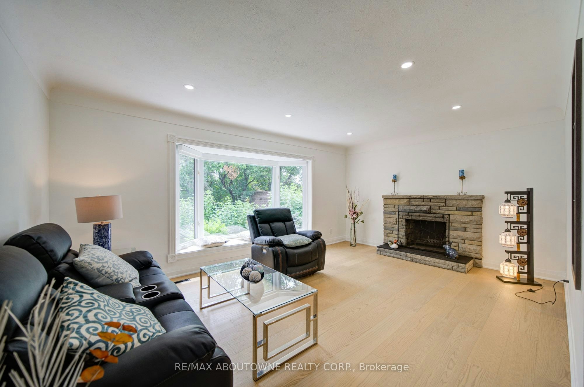 30 Dale Avenue, Hamilton, ON, L8G 3L9 - 16