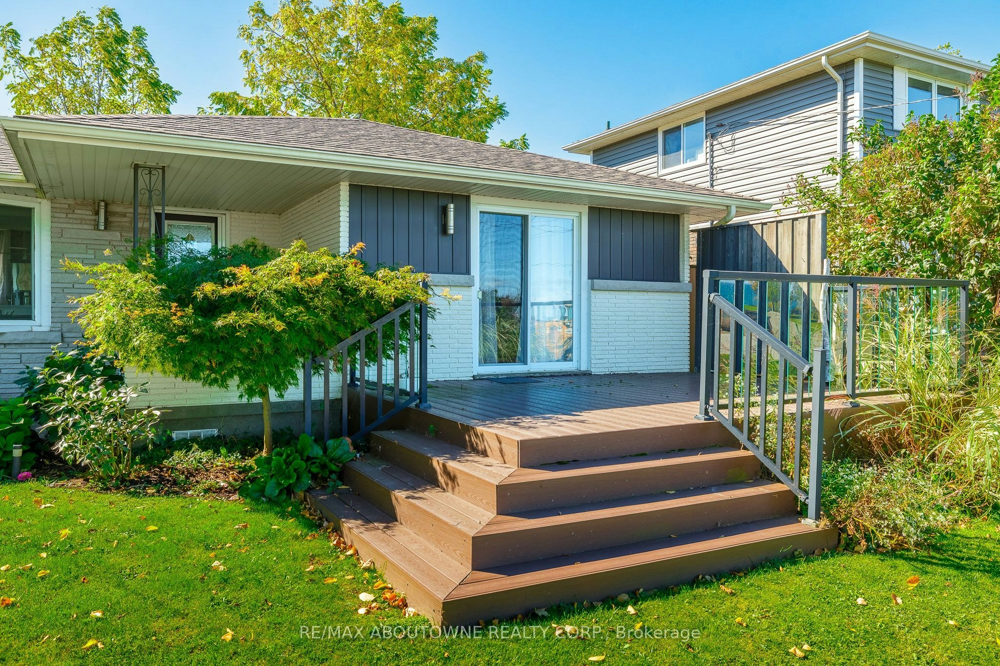 Upper-71 Lakeside Drive, Grimsby, ON, L3M 2L4 - 5