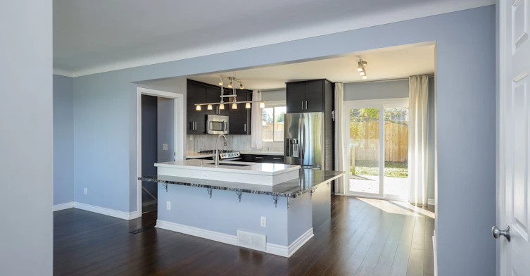 Upper-71 Lakeside Drive, Grimsby, ON, L3M 2L4 - 8